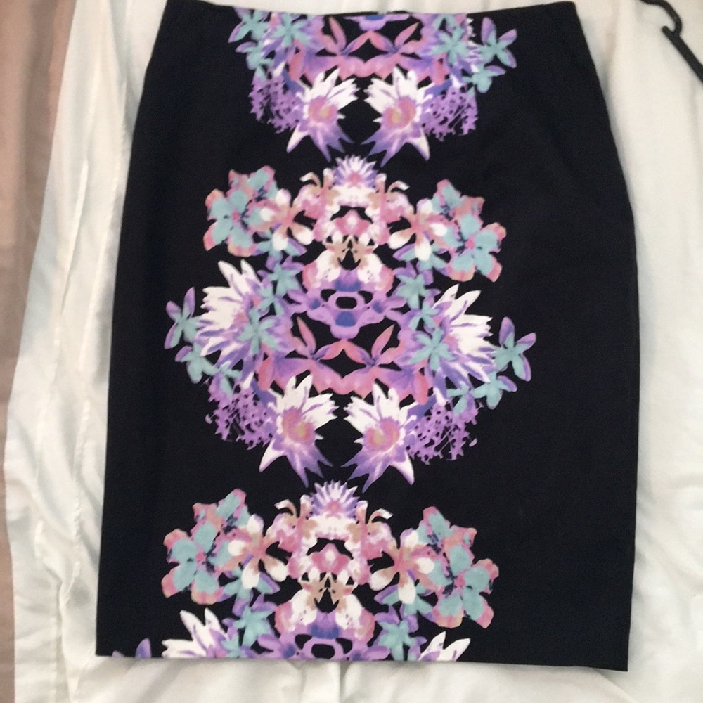 Pencil skirt
